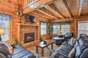 Romantic Cabin with Hot Tub in Pigeon Forge!